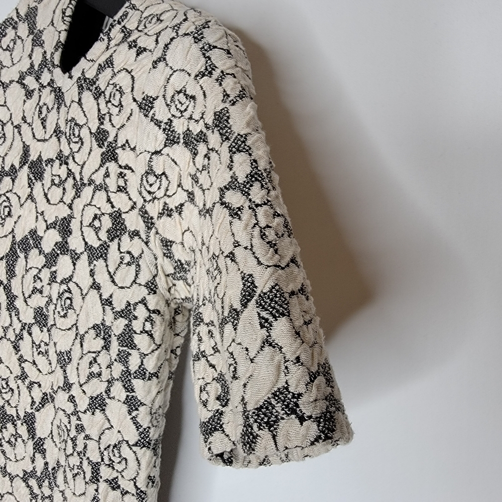 Topshop Floral Textured Cold Shoulder Dress - Picture 3 of 11